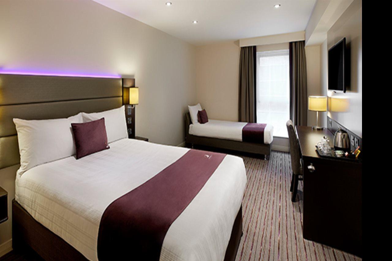 Premier Inn Aviemore Hotel Экстерьер фото